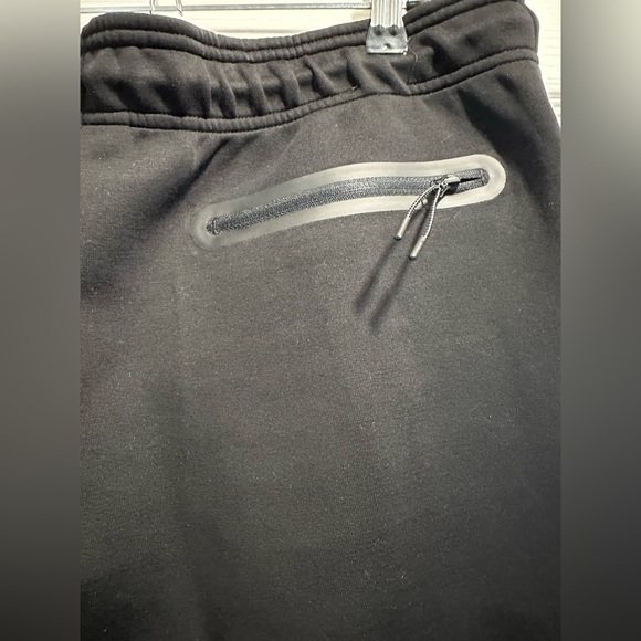 NWT Reebok Mens Momentum Jogger - Picture 10 of 10